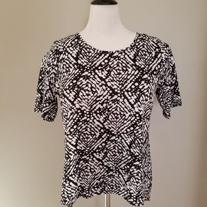 Black & White Short Sleeve Blouse - Pet. Large